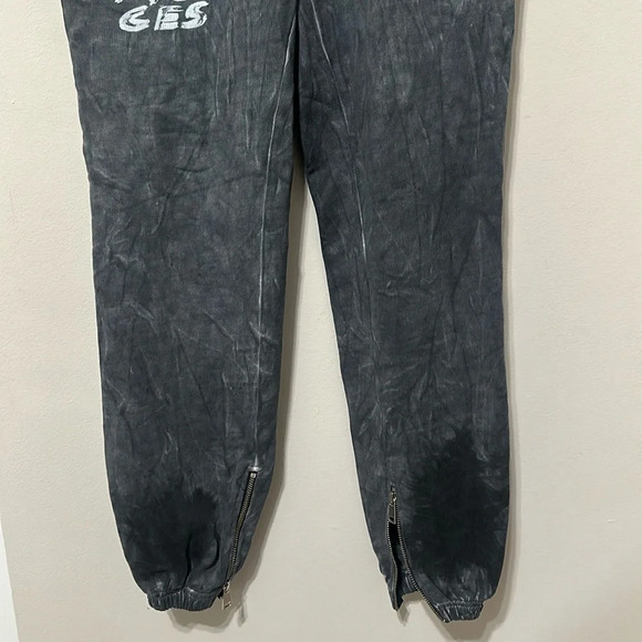 Filling Pieces - Picture 3 of 14